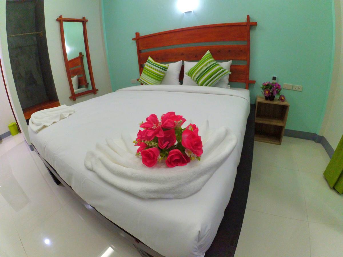 Baan Reenaa Lanta Koh Lanta Exterior photo