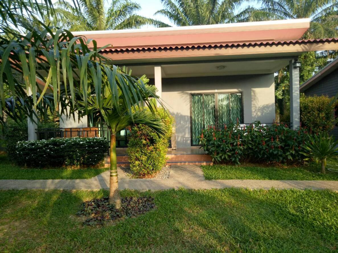 Baan Reenaa Lanta Koh Lanta Exterior photo